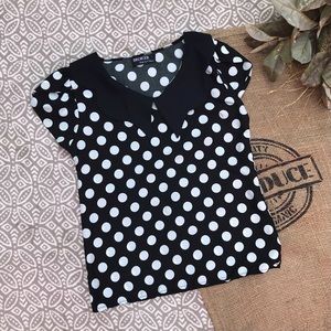 Vintage-Inspired Women’s B&W Polka Dot Top